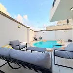 Villa Private Pool Escape - Stylish Island *